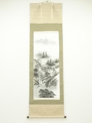 珠香筆　水墨山水　肉筆絹本掛軸（共箱）